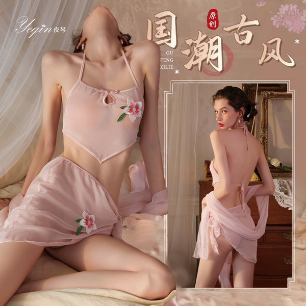 Seductive chinese-style lingerie set featuring a floral bodice bra and flowing skirt, perfect for adult roleplay with elegant...