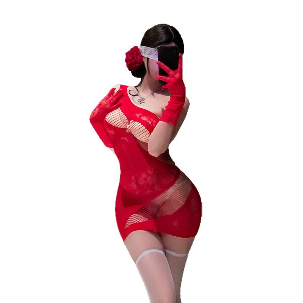 Woman in red yuedie rose temptation lace qipao lingerie, holding phone to face, with rose hair accessory and white stockings.