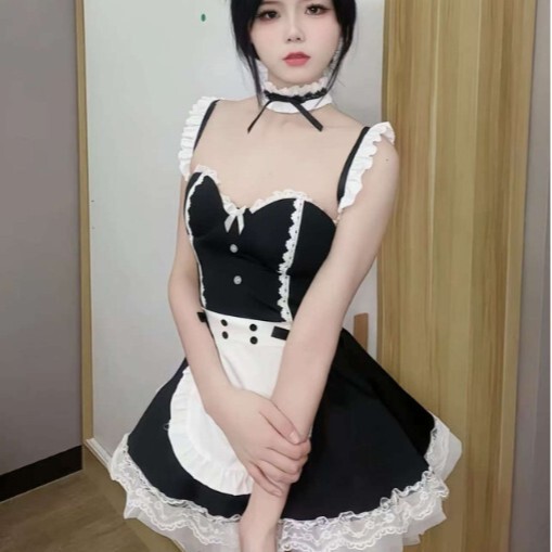 Sexy maid costume featuring underwire push-up bra, flirty french maid outfit for women, lingerie sleepwear set.