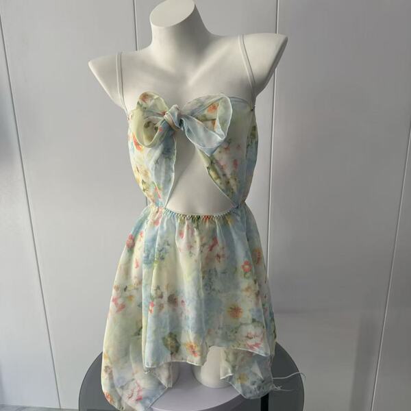 Yuanshun sexy deep v floral lace dress with sheer mesh bodycon design and elegant bow detail.