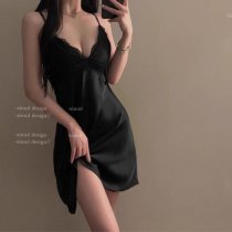 Sexy Lace Slip Nightgown with Deep V-Neck & Bow Detail – Autumn Romantic Sleepwear Set