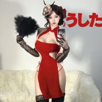 Genuine Yun New Year Lingerie - Vintage Silk Velvet Cheongsam Sleepwear with High Slit & Seductive Design