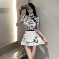 Chinese New Year Sexy Lace Cheongsam Dress - Red Silk-Inspired Bodycon Qipao Mini Dress for Live Streaming