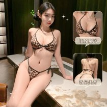 Leopard Print Neck Strap Push-Up Bra Set – Sexy No-Wire Lingerie for Small Busts, Lifts & Smooths Side Fat