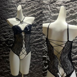 Glowing cloud sexy open-crotch leather bodysuit for women – cross-tie latex-look lace bodysuit with bell charm