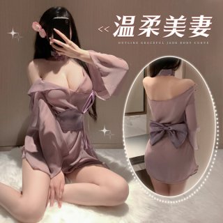 Elegant kimono-style sleep dress with wide sleeves, seductive design for women, perfect for nighttime comfort and style.